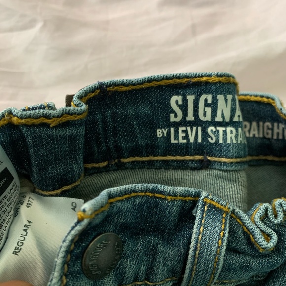 Levi’s signature straight leg jeans - Picture 4 of 6